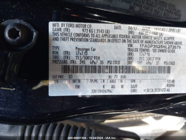 Photo 8 VIN: 1FADP3N25HL272679 - FORD FOCUS 