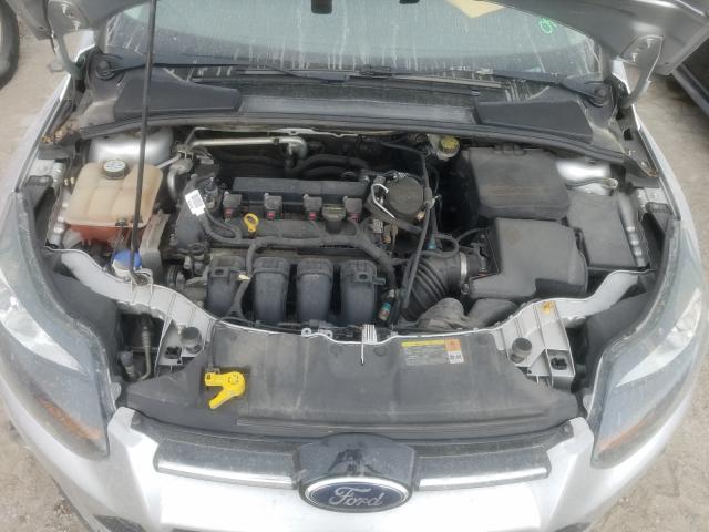 Photo 6 VIN: 1FADP3N26DL143621 - FORD FOCUS TITA 