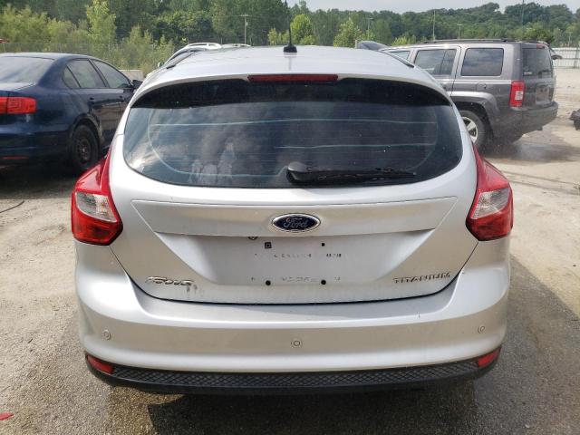 Photo 5 VIN: 1FADP3N26DL177753 - FORD FOCUS 