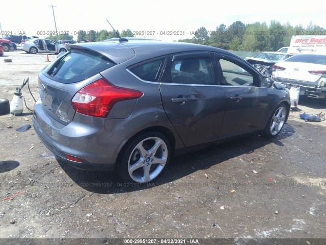 Photo 3 VIN: 1FADP3N26DL240821 - FORD FOCUS 