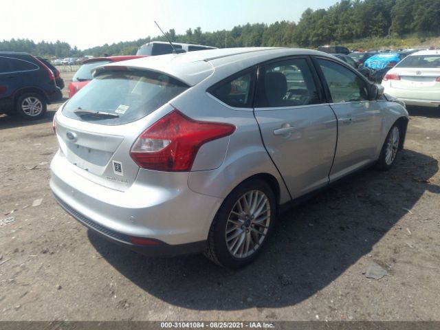 Photo 3 VIN: 1FADP3N26EL164423 - FORD FOCUS 