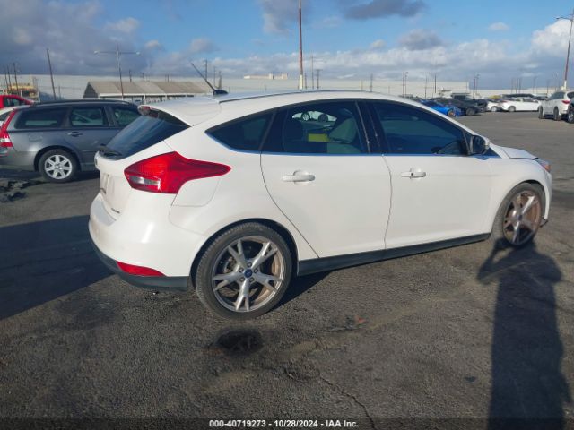 Photo 3 VIN: 1FADP3N26FL269738 - FORD FOCUS 