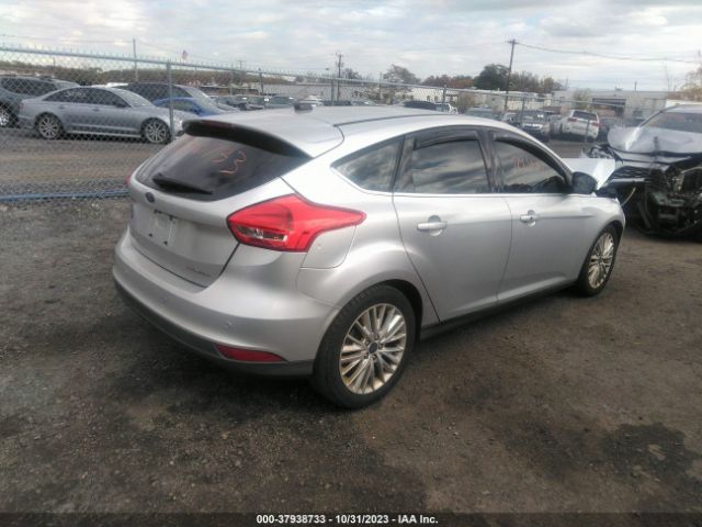 Photo 3 VIN: 1FADP3N26HL207131 - FORD FOCUS 