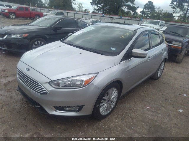 Photo 1 VIN: 1FADP3N26HL320576 - FORD FOCUS 