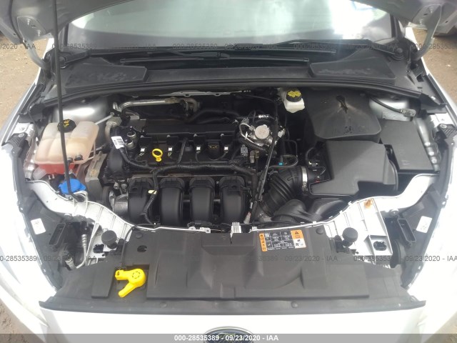 Photo 9 VIN: 1FADP3N26HL320576 - FORD FOCUS 