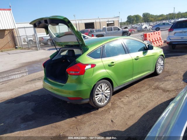 Photo 3 VIN: 1FADP3N26JL273183 - FORD FOCUS 