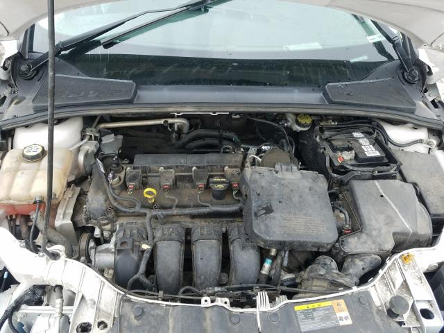 Photo 6 VIN: 1FADP3N27DL129520 - FORD FOCUS TITA 