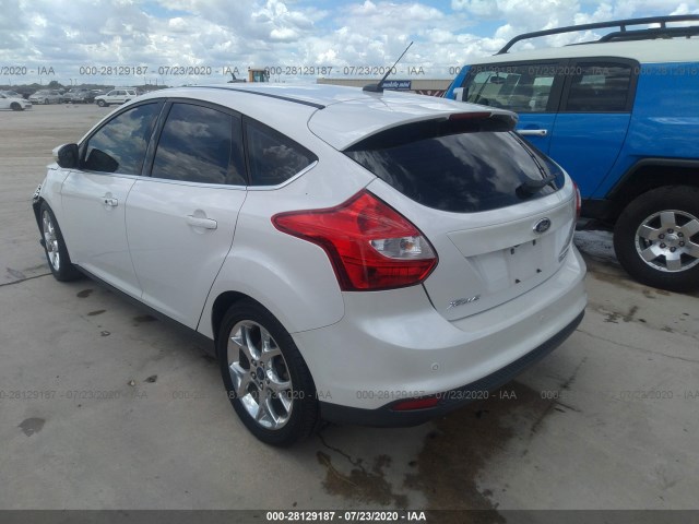 Photo 2 VIN: 1FADP3N27DL138007 - FORD FOCUS 