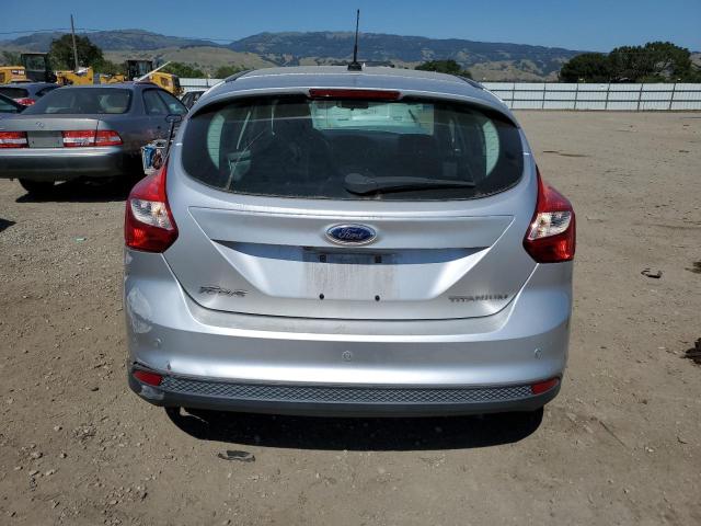 Photo 5 VIN: 1FADP3N27DL190544 - FORD FOCUS 