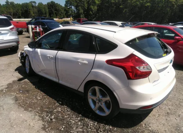 Photo 2 VIN: 1FADP3N27DL245204 - FORD FOCUS 