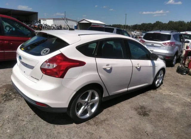 Photo 3 VIN: 1FADP3N27DL245204 - FORD FOCUS 