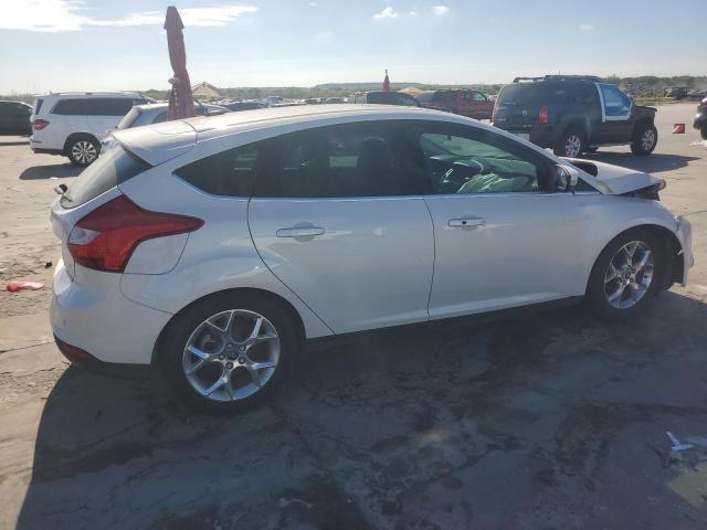 Photo 2 VIN: 1FADP3N27EL155598 - FORD FOCUS TITA 