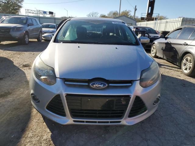 Photo 4 VIN: 1FADP3N27EL175656 - FORD FOCUS 