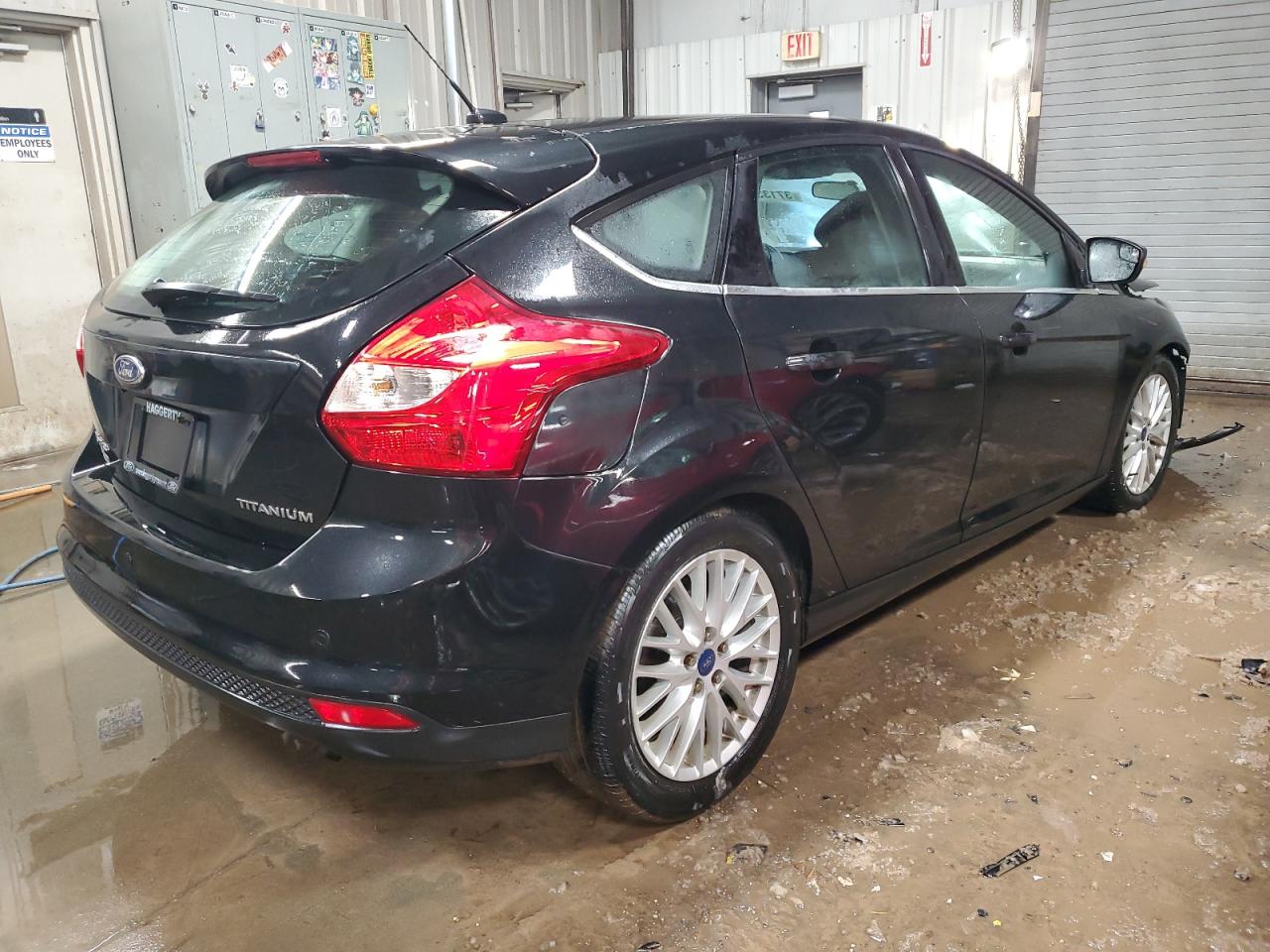 Photo 2 VIN: 1FADP3N27EL279340 - FORD FOCUS 