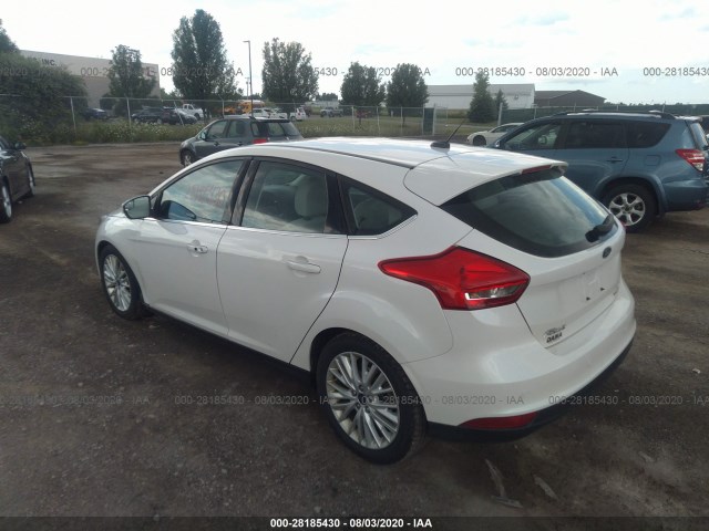 Photo 2 VIN: 1FADP3N27GL320939 - FORD FOCUS 