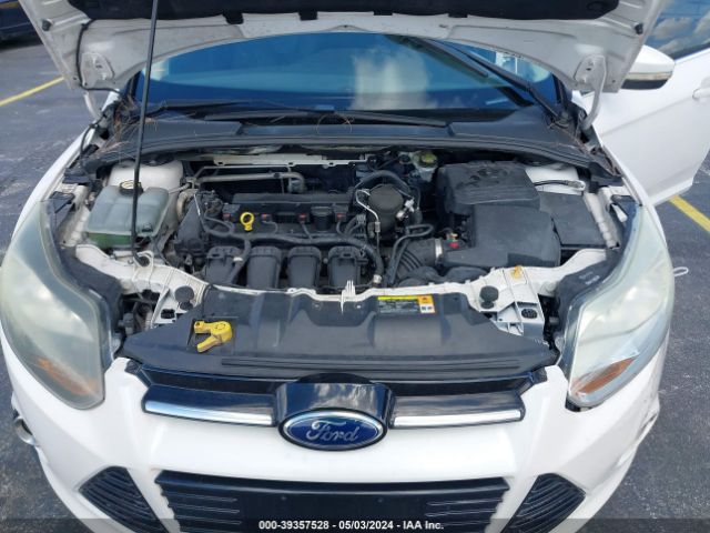 Photo 9 VIN: 1FADP3N28DL180296 - FORD FOCUS 