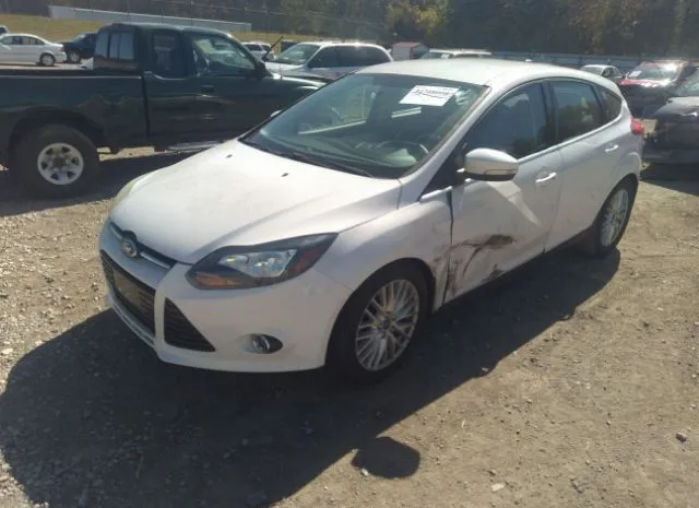 Photo 1 VIN: 1FADP3N28DL259922 - FORD FOCUS 