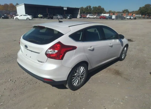 Photo 3 VIN: 1FADP3N28DL259922 - FORD FOCUS 