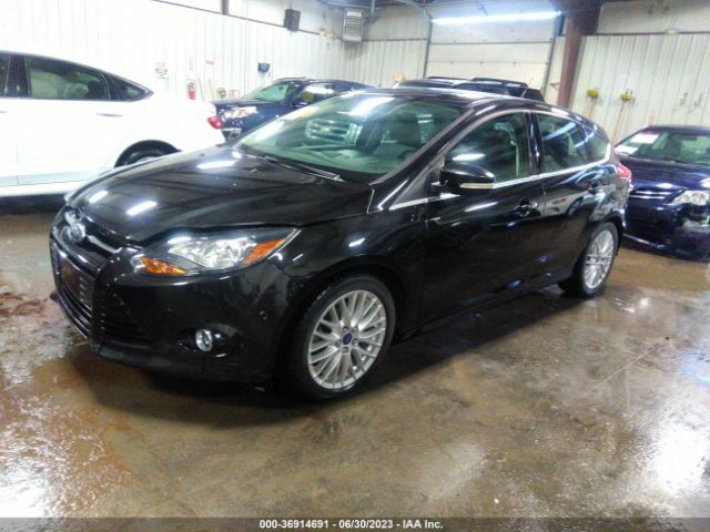 Photo 1 VIN: 1FADP3N28DL373287 - FORD FOCUS 