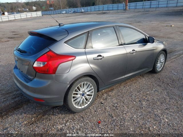 Photo 3 VIN: 1FADP3N28EL311194 - FORD FOCUS 