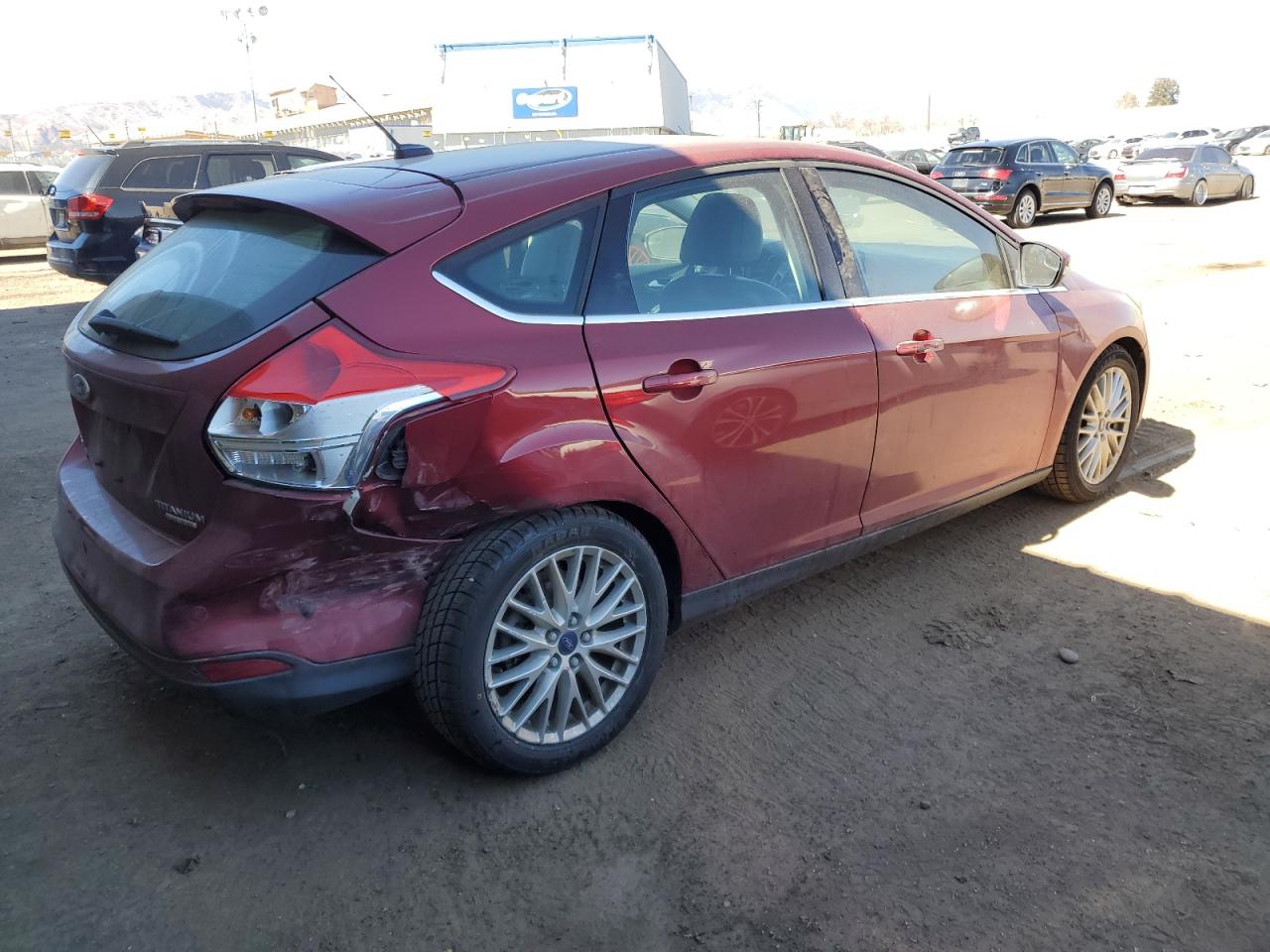 Photo 2 VIN: 1FADP3N28EL423123 - FORD FOCUS 