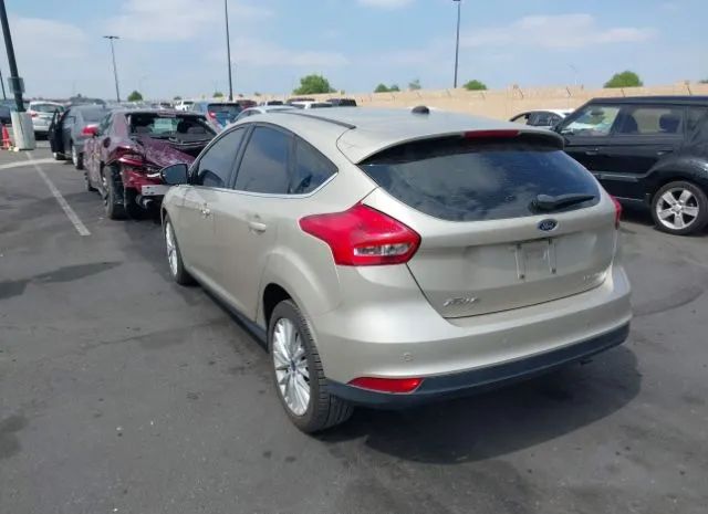 Photo 2 VIN: 1FADP3N28HL230894 - FORD FOCUS 