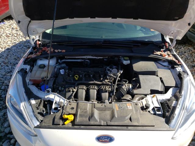 Photo 6 VIN: 1FADP3N28HL267766 - FORD FOCUS TITA 