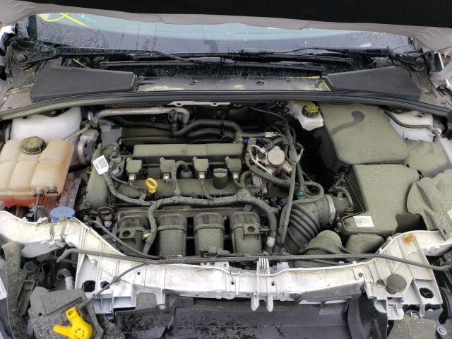 Photo 6 VIN: 1FADP3N28HL309661 - FORD FOCUS 