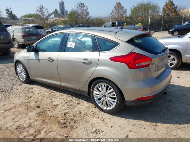 Photo 2 VIN: 1FADP3N29GL224813 - FORD FOCUS 