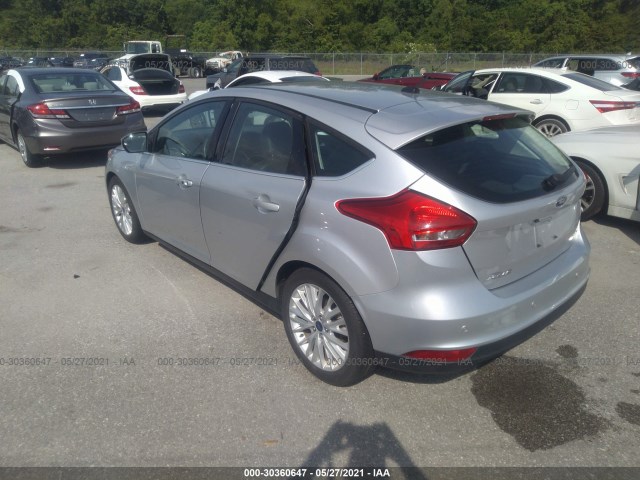 Photo 2 VIN: 1FADP3N29JL252246 - FORD FOCUS 