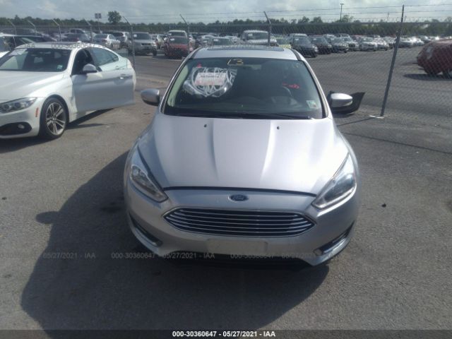 Photo 5 VIN: 1FADP3N29JL252246 - FORD FOCUS 