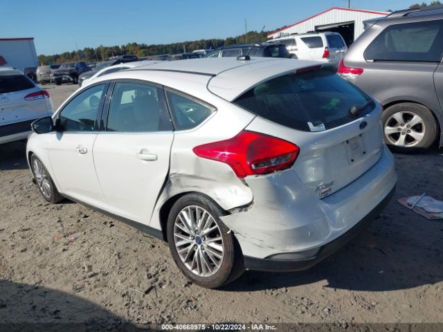 Photo 2 VIN: 1FADP3N29JL331660 - FORD FOCUS 