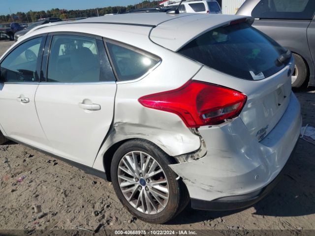 Photo 5 VIN: 1FADP3N29JL331660 - FORD FOCUS 