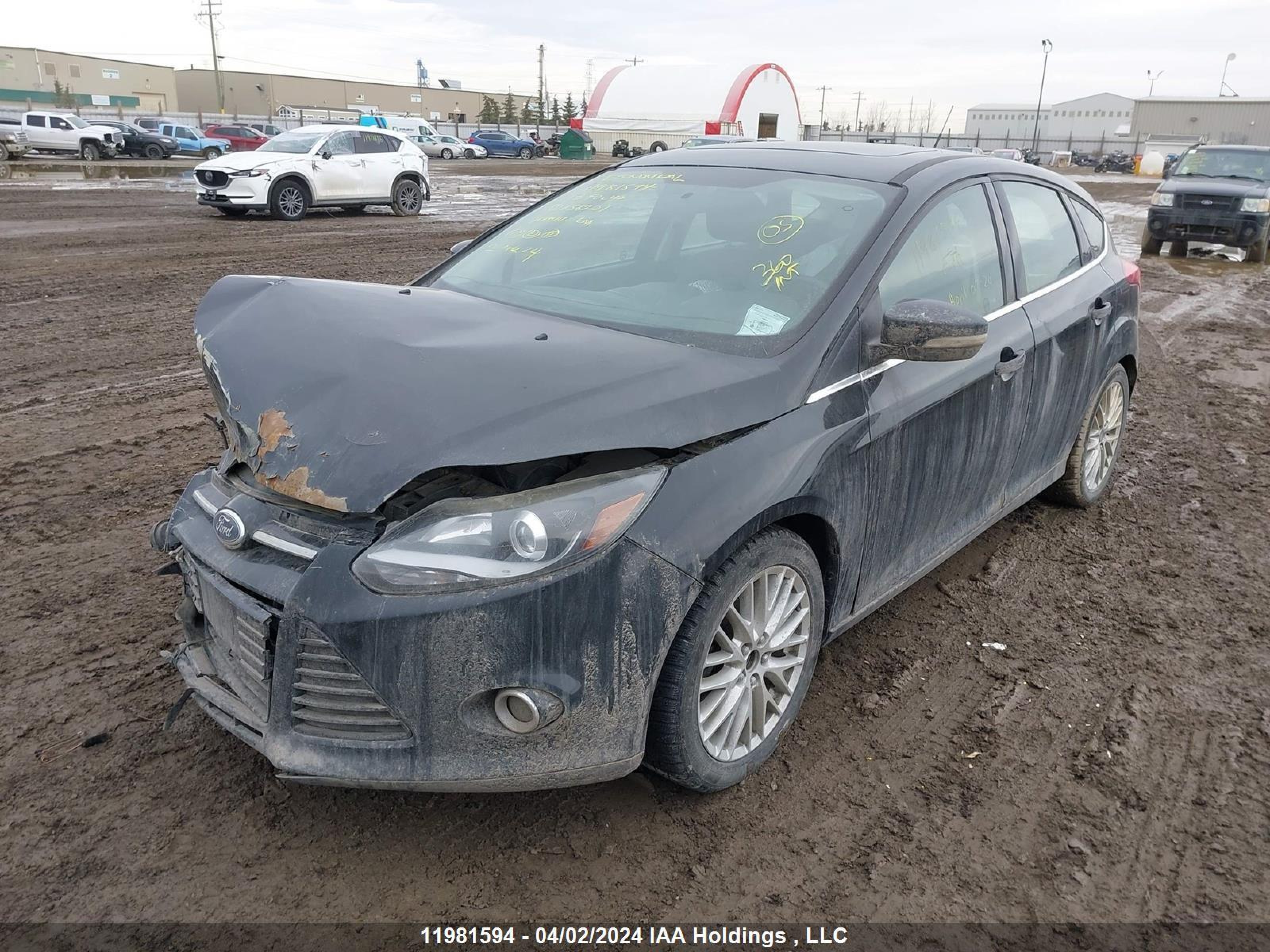 Photo 1 VIN: 1FADP3N2XDL256231 - FORD FOCUS 