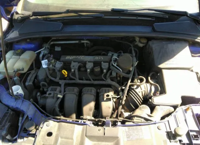 Photo 9 VIN: 1FADP3N2XFL346806 - FORD FOCUS 