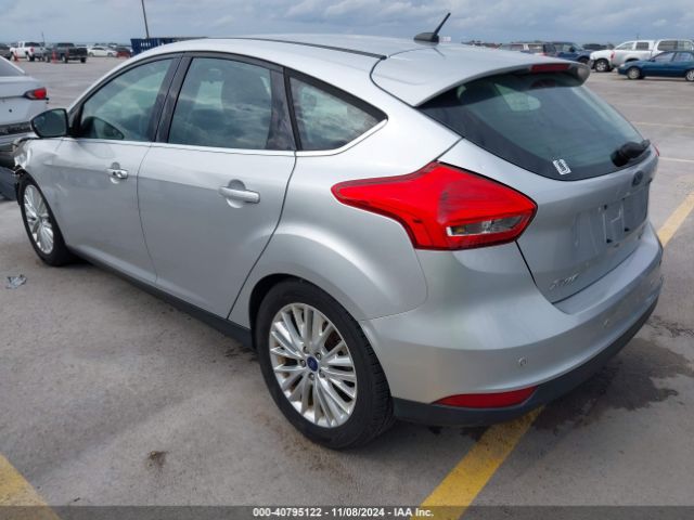 Photo 2 VIN: 1FADP3N2XGL331305 - FORD FOCUS 