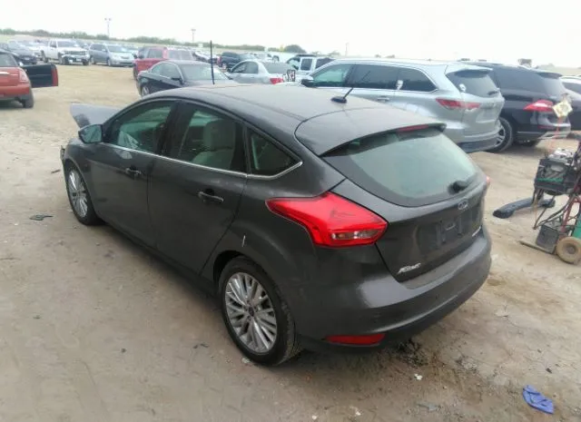 Photo 2 VIN: 1FADP3N2XJL283196 - FORD FOCUS 