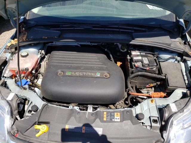 Photo 6 VIN: 1FADP3R40DL264723 - FORD FOCUS BEV 