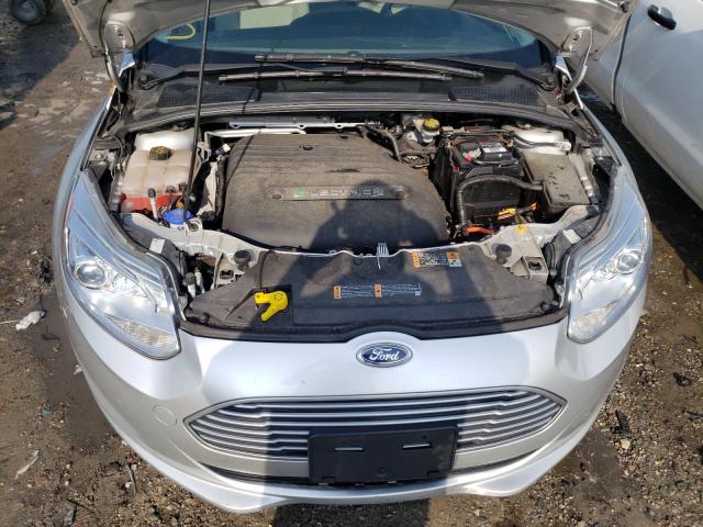 Photo 6 VIN: 1FADP3R45EL338638 - FORD FOCUS BEV 