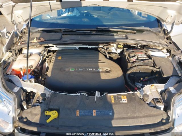 Photo 9 VIN: 1FADP3R46DL363594 - FORD FOCUS 