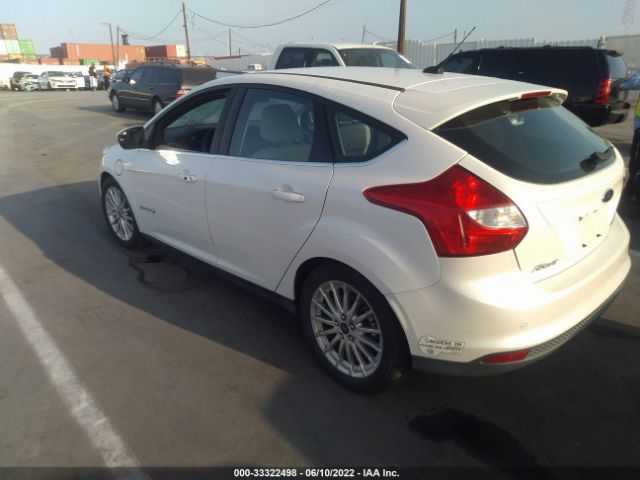 Photo 2 VIN: 1FADP3R47EL249640 - FORD FOCUS 