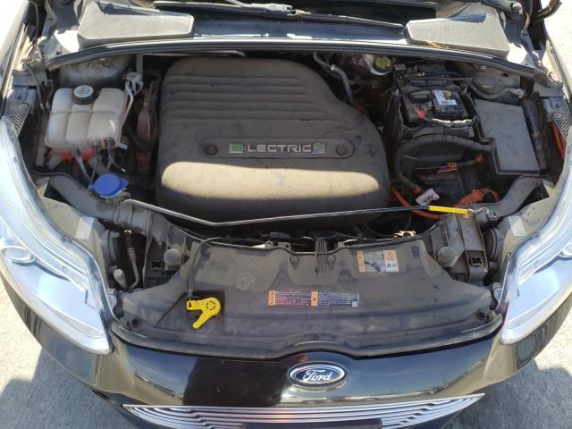 Photo 6 VIN: 1FADP3R48DL264131 - FORD FOCUS BEV 