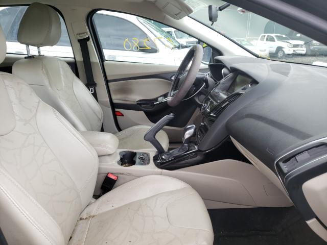 Photo 4 VIN: 1FADP3R49DL172137 - FORD FOCUS BEV 