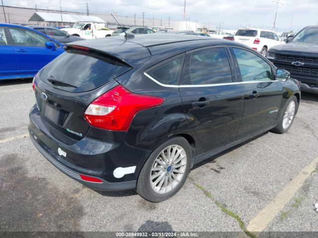 Photo 3 VIN: 1FADP3R49DL364352 - FORD FOCUS ELECTRIC 