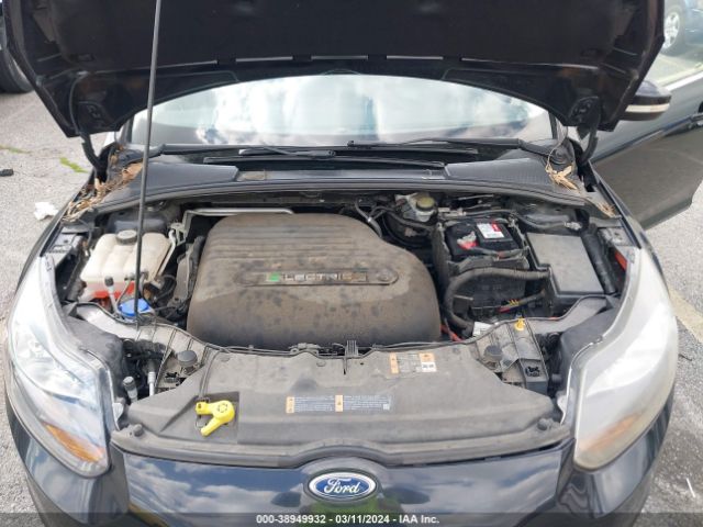 Photo 9 VIN: 1FADP3R49DL364352 - FORD FOCUS ELECTRIC 