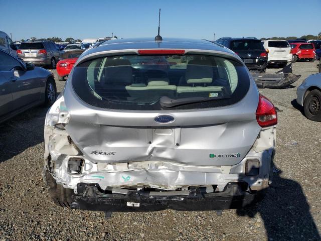 Photo 5 VIN: 1FADP3R49HL308692 - FORD FOCUS 