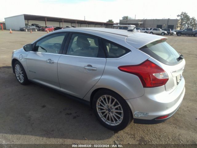 Photo 2 VIN: 1FADP3R4XDL185575 - FORD FOCUS ELECTRIC 