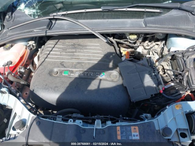 Photo 9 VIN: 1FADP3R4XEL150827 - FORD FOCUS ELECTRIC 