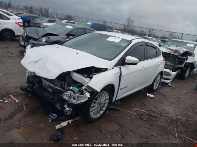 Photo 1 VIN: 1FADP3R4XHL224395 - FORD FOCUS ELECTRIC 