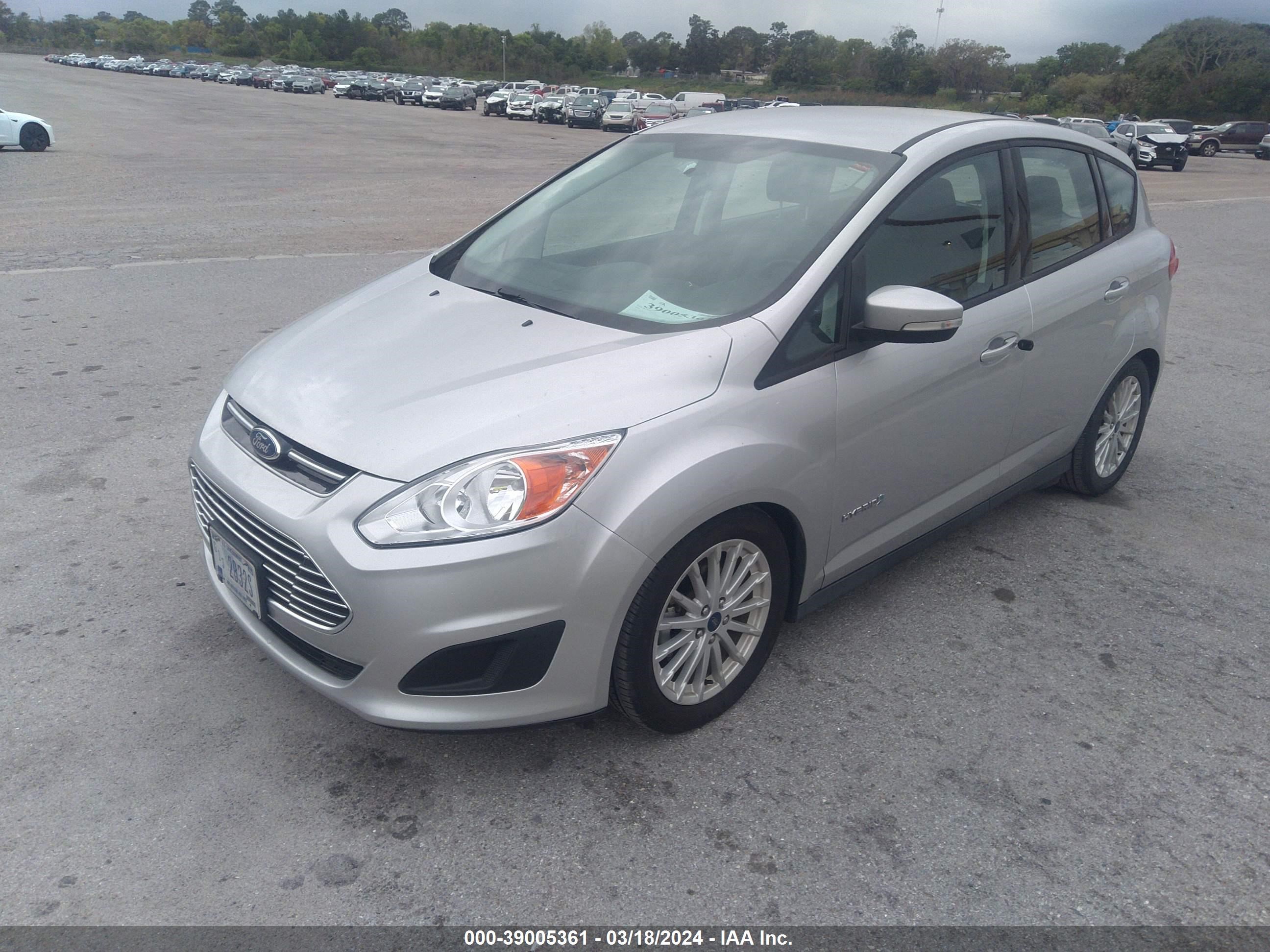 Photo 1 VIN: 1FADP5AU5GL111847 - FORD C-MAX 